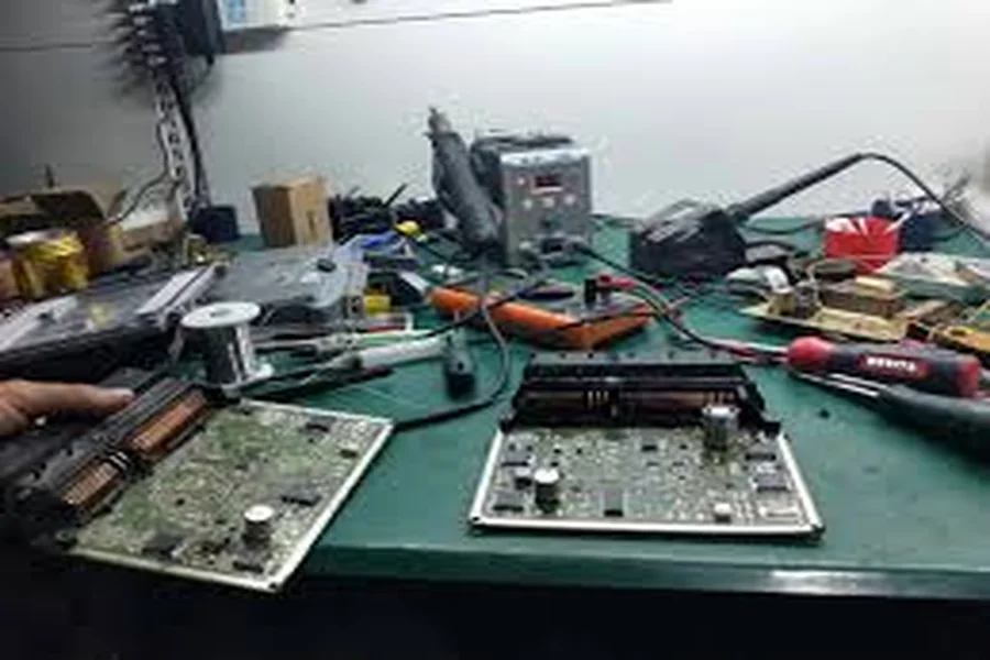 Mercedes ECU Engine Controller: Common Faults and Fixes